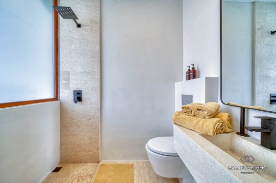 Image 20 from Villa modern 2 kamar dijual hak sewa di Batu Bolong Canggu