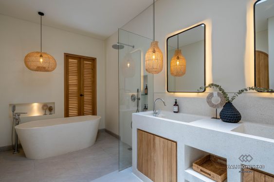 Image 18 from 2 Bedroom Modern Villa for sale leasehold in Seseh Residential side