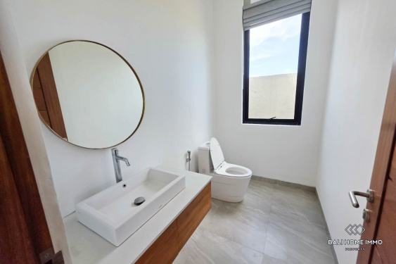 Image 13 from Villa moderne de 2 chambres avec vue sur les rizières et l'océan, à louer à l'année à Kedungu