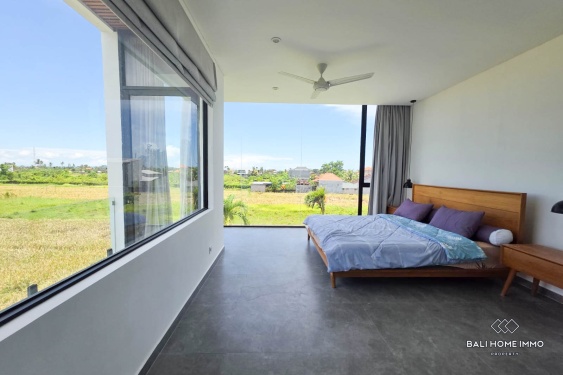 Image 9 from Villa moderne de 2 chambres avec vue sur les rizières et l'océan, à louer à l'année à Kedungu