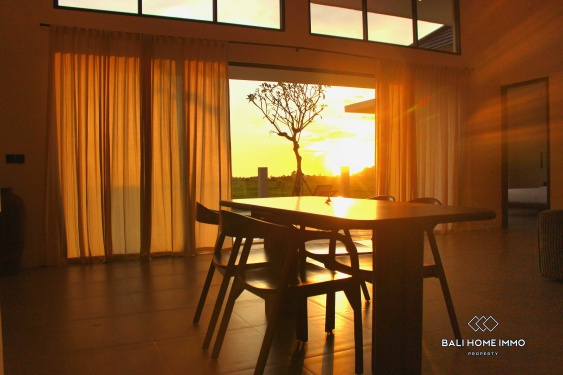 Image 7 from Villa de 2 chambres avec vue sur les rizières tropicales à vendre à Kedungu Bali
