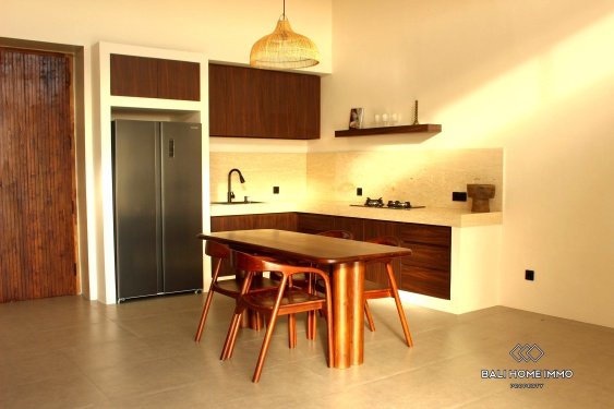 Image 6 from Villa de 2 chambres avec vue sur les rizières tropicales à vendre à Kedungu Bali