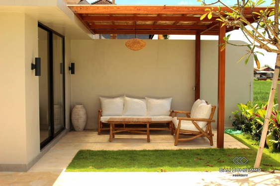 Image 14 from Villa de 2 chambres avec vue sur les rizières tropicales à vendre à Kedungu Bali
