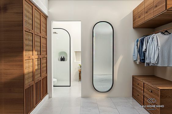 Image 11 from Villa de 2 chambres avec vue sur les rizières tropicales à vendre à Kedungu Bali