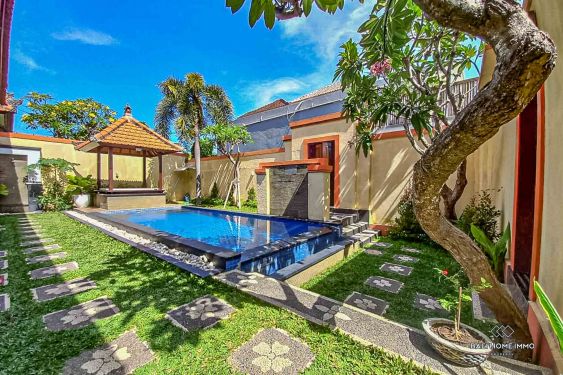 Image 2 from Charmante villa de 2 chambres à louer au mois à Bali Seminyak