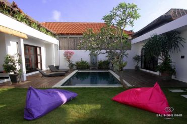 Image 3 from Villa de 2 chambres à vendre en leasing et à louer au mois à Batu Belig