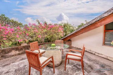 Image 8 from Villa 2 Kamar Dijual di Umalas