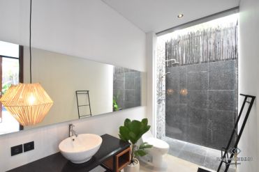 Image 9 from Villa 2 Kamar Tidur untuk Disewakan Bulanan di Umalas