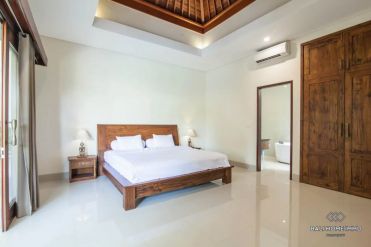 Image 5 from Villa de 2 chambres à louer à Berawa