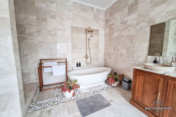 Image 18 from Villa 2 Kamar Dijual di Perumahan Canggu