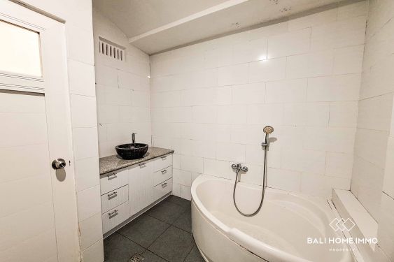 Image 13 from 2 Bedroom Villa for Rent in Canggu Padonan