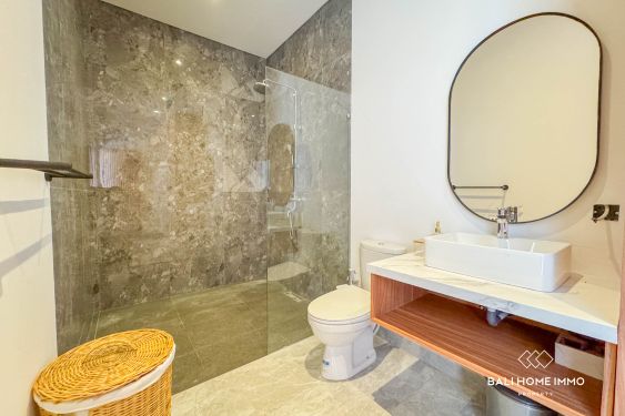 Image 9 from Vila 2 Kamar Disewakan tahunan di Padonan Canggu