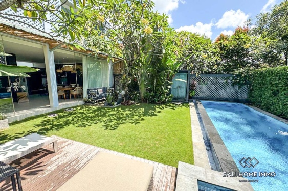 Villa 2 Kamar untuk Disewa di Kawasan Perumahan Seminyak