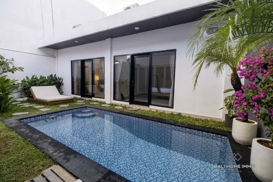 Image 1 from Villa de 2 chambres à louer au coeur de Berawa Bali