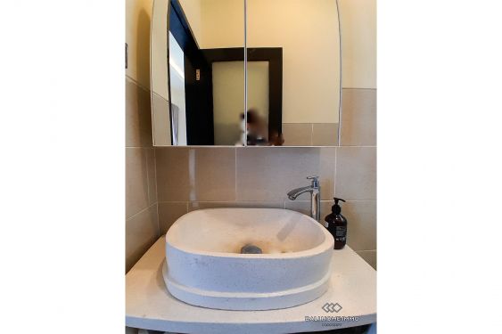 Image 19 from Villa 2 Kamar Disewakan di pusat Berawa Bali