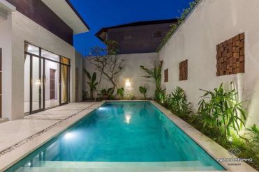 Image 3 from 2 Bedroom Villa For Rentals in Bali Kerobokan