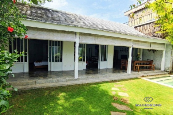 Image 8 from Villa de 2 chambres à vendre et à louer à Kerobokan