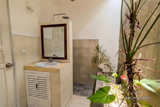 Image 7 from Villa de 2 chambres à vendre et à louer à Kerobokan