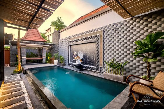 Image 2 from Villa de 2 chambres à vendre et à louer à Kerobokan Bali