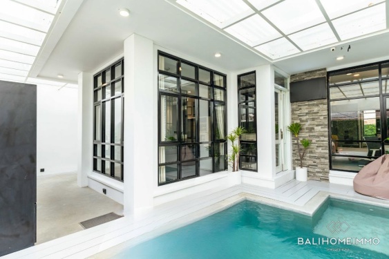 2 Bedroom Villa for sale in The Prime Area of Petitenget Bali
