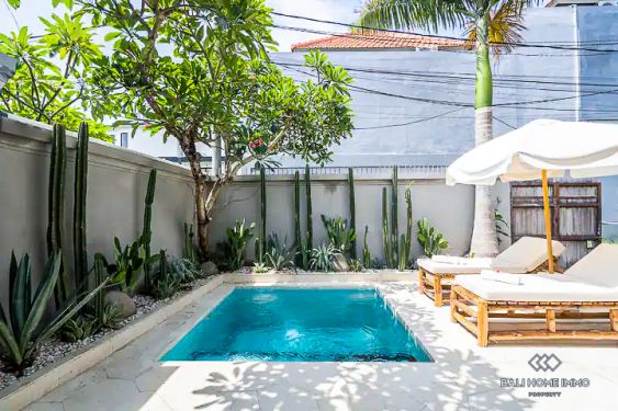 Image 2 from Villa de 2 chambres à vendre en leasehold à Canggu Bali près de Berawa Beach