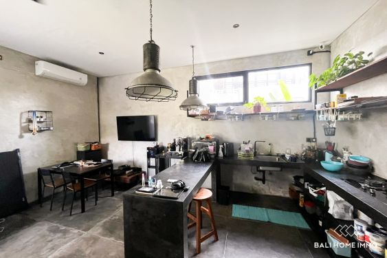 Image 6 from Spacious 2 bedroom villa with office and gym for rent in Tumbak Bayuh