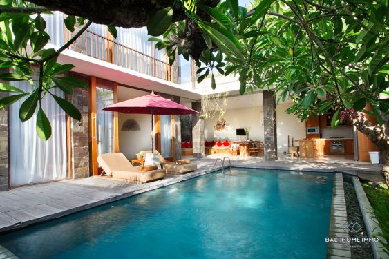 Image 8 from Villa 2 Kamar Untuk Disewakan Tahunan di Seminyak Petitenget