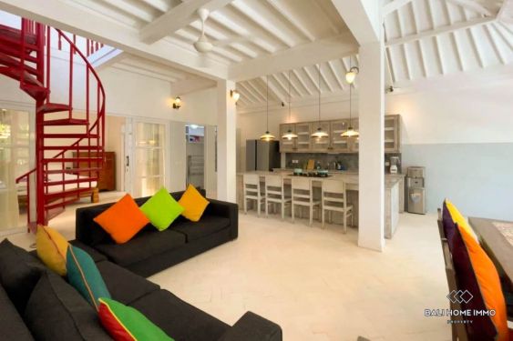 Image 5 from 2 Bedroom Villa with 1 upstair studio for Yearly Rental in Bali Seminyak