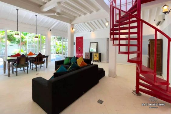 Image 3 from Villa de 2 chambres avec studio à l'étage en location annuelle à Bali Seminyak