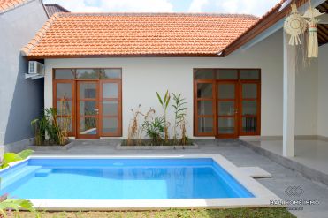 Image 4 from VILLA 2 KAMAR TIDUR DIKONTRAKKAN TAHUNAN DI SEMINYAK