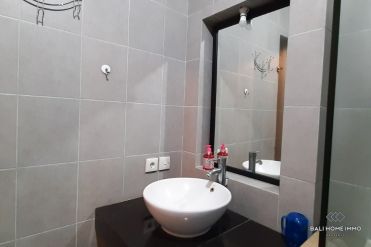 Image 2 from 2 Bedroom Villa for Yearly Rental Near Berawa Beach