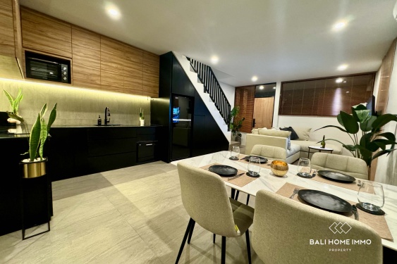 Image 8 from Villa 2 Kamar dengan Ruang Kerja Terpisah Dijual di Pererenan, Bali