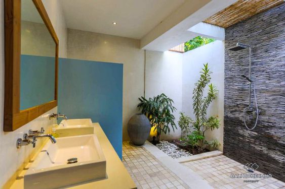 Image 6 from 2 Bedroom Villa with Garden For Monthly Rental in Umalas Bali