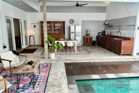 Image 4 from Villa de 2 chambres avec mezzanine à louer dans le centre de Berawa Canggu