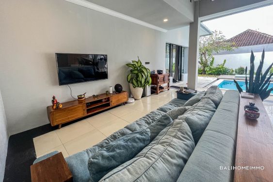 Image 11 from 2 Bedroom Villa with Spacious Garden for Rentals in Bali Seminyak