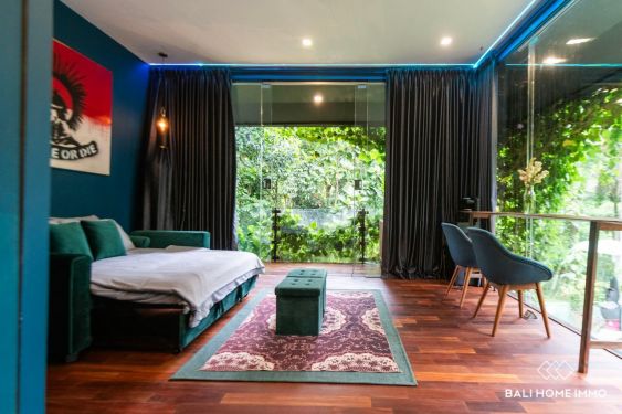 Image 9 from Villa moderne de 2 chambres avec vue et jardin à vendre à Kedungu Bali