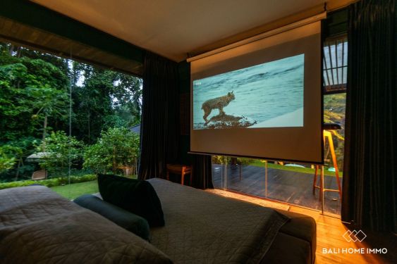 Image 7 from Villa moderne de 2 chambres avec vue et jardin à vendre à Kedungu Bali