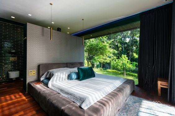 Image 12 from Villa moderne de 2 chambres avec vue et jardin à vendre à Kedungu Bali