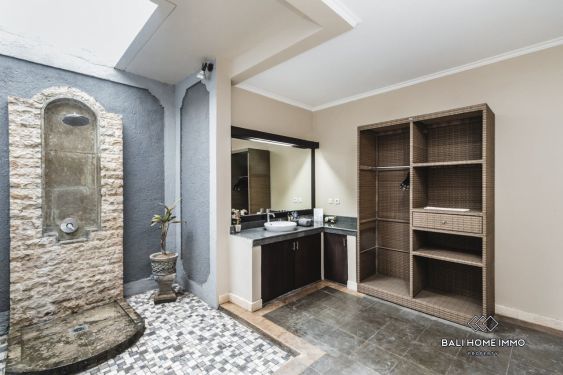 Image 6 from 2 Bedroom Villa within Gated Residence for rent between Canggu and Kerobokan