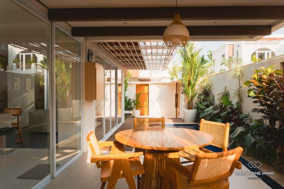 Image 4 from Villa de 2 chambres à vendre et à louer à Tumbak Bayuh