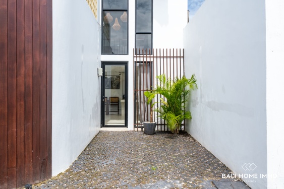 Image 19 from 2 Bedrooms villa for Sale and Rental in Bali Kerobokan