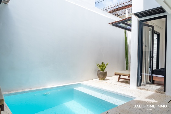 Image 2 from 2 Bedrooms villa for Sale and Rental in Bali Kerobokan