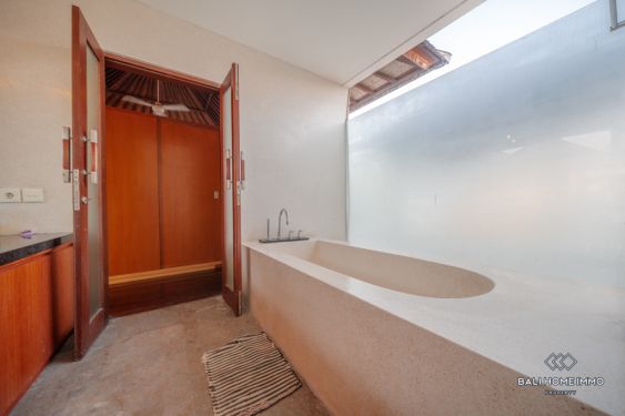 Image 18 from VILA 2 KAMAR TIDUR DIJUAL DI BALI UMALAS