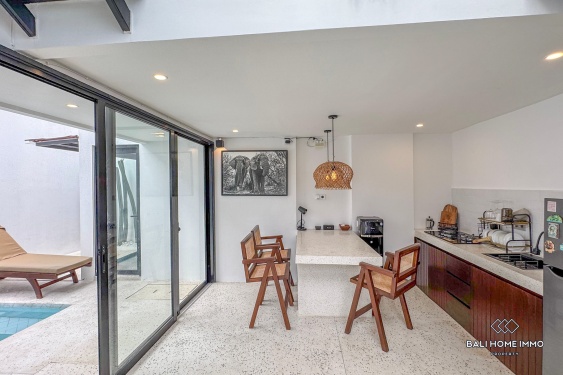 Image 2 from Villa de 2 chambres à vendre et à louer à Kerobokan, Bali