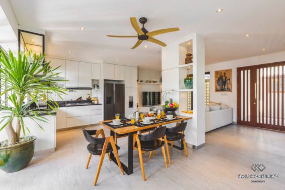 Image 6 from Villa de 3 chambres en location mensuelle dans le côté résidentiel de Seminyak à Bali