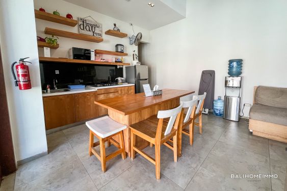 Image 5 from 2 Unit Villa Berdesain Kontemporer Modern dengan 3 Kamar Tidur Dijual Hak Milik di Seminyak Bali