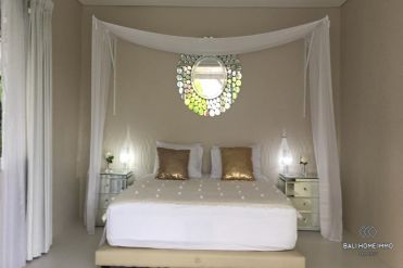 Image 10 from Deux villas mitoyennes, l'une de 4 chambres et l'autre de 3 chambres, sont à vendre à Berawa.