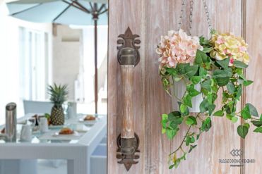 Image 14 from Deux villas mitoyennes, l'une de 4 chambres et l'autre de 3 chambres, sont à vendre à Berawa.