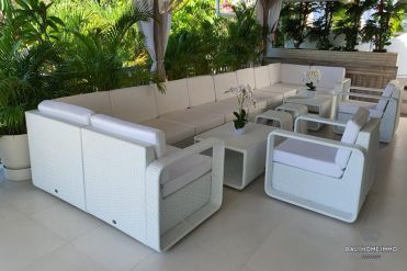 Image 8 from Deux villas mitoyennes, l'une de 4 chambres et l'autre de 3 chambres, sont à vendre à Berawa.