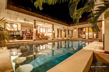 Image 3 from 2 Units of 3 Bedroom Villa in a Complex for Sale Leasehold in Seminyak